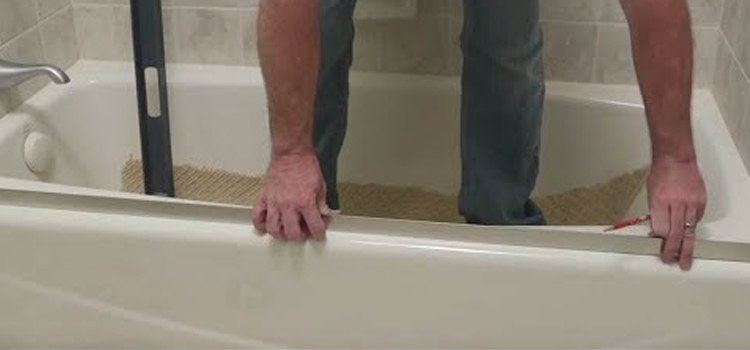 Sliding Shower Door Repair in Old Fig Garden